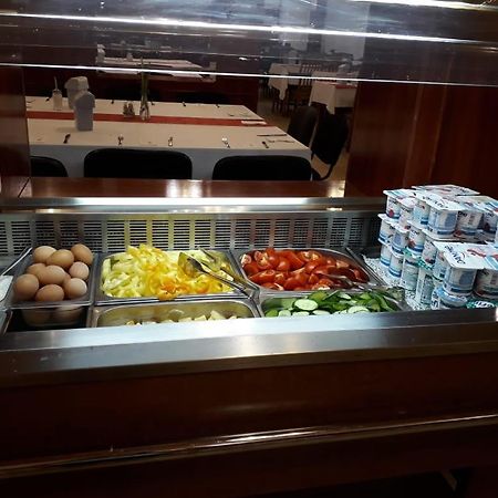 דברצן Hotel Nagyerdo מראה חיצוני תמונה